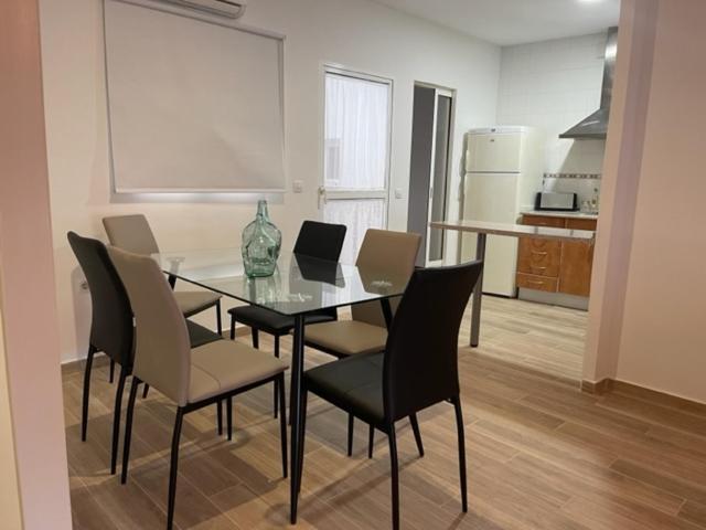 Apartamentos Turisticos Los Barruecos กาเซเรส ภายนอก รูปภาพ