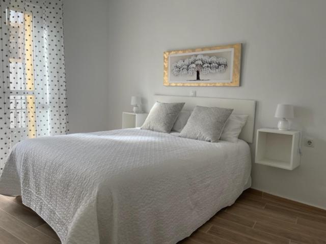 Apartamentos Turisticos Los Barruecos กาเซเรส ภายนอก รูปภาพ
