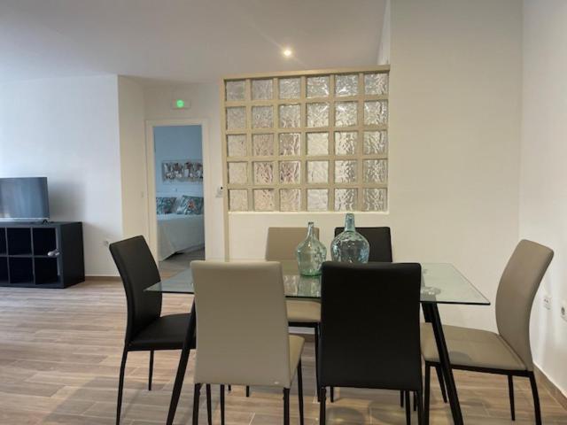 Apartamentos Turisticos Los Barruecos กาเซเรส ภายนอก รูปภาพ