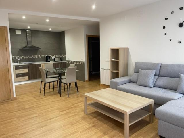 Apartamentos Turisticos Los Barruecos กาเซเรส ภายนอก รูปภาพ